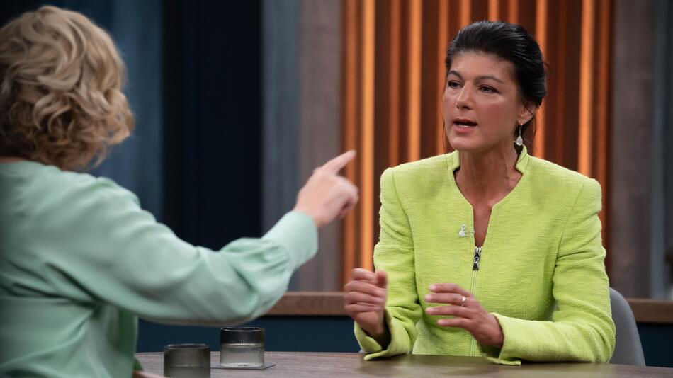 Caren Miosga und Sahra Wagenknecht (BSW)