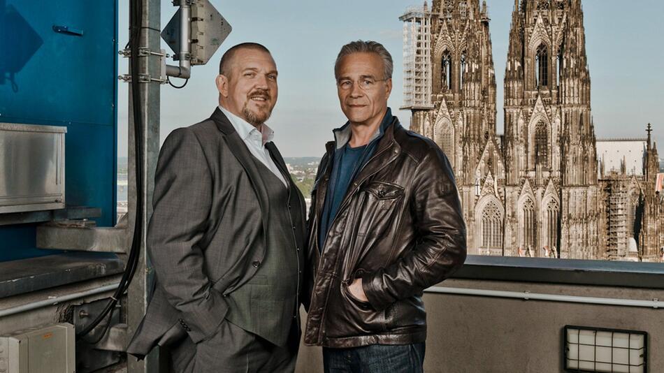 Ballauf und Schenk, alias Klaus J. Behrendt (r.) und Dietmar Bär, ermitteln als "Tatort" ...