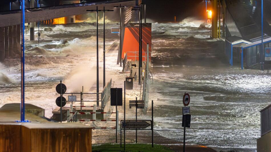 Sturmflut an der Nordseeküste