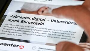 Bürgergeldantrag im Jobcenter auf einem Tablet