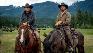 Kevin Costner und Luke Grimes in "Yellowstone".