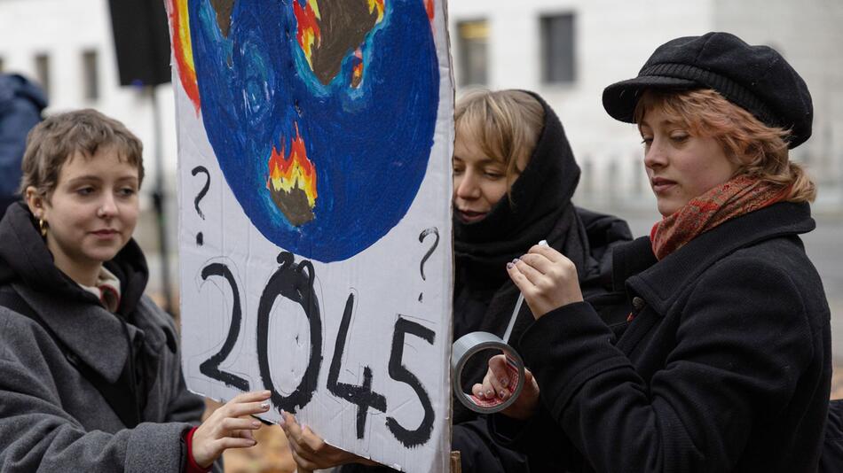 Demonstration von Fridays for Future zur UN-Klimakonferenz