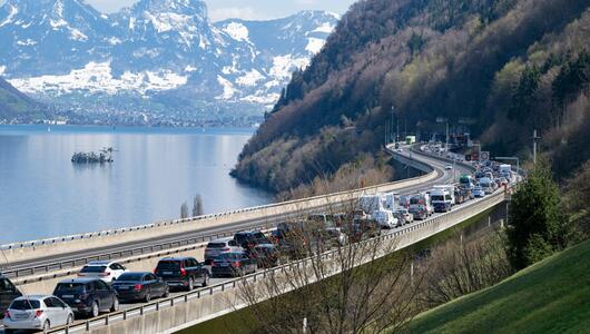 Schweiz will bei Ausländern für Durchfahrt kassieren