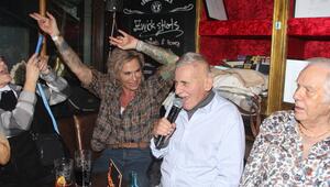 Heinz Hoenig feierte seinen Geburtstag in Hamburg nach.