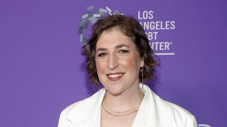 Mayim Bialik