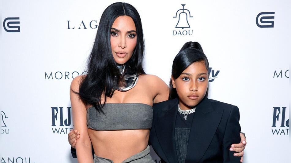 Kim Kardashian mit ihrer Tochter North West.