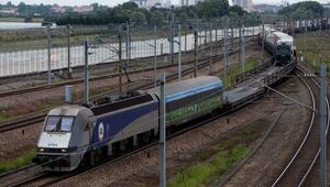 Kleinbus rammt Zug am Kanaltunnel - 19 Verletzte