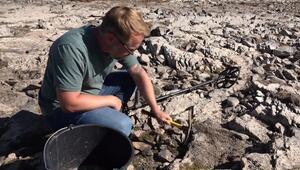 Hobbyarchäologen am Rheinufer: Niedrigwasser legt Schätze frei