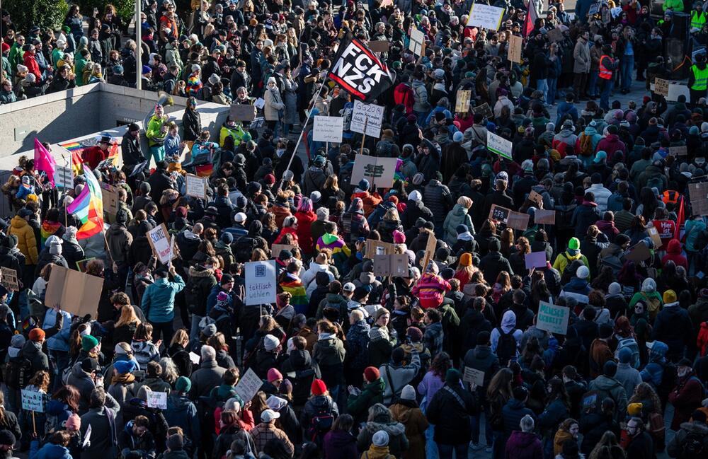 Demonstration zur Migrationspolitik - Karlsruhe