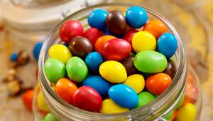 Bunte Schoko-Erdnüsse
