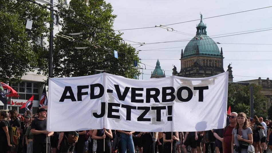 Demo gegen Rechts in Leipzig