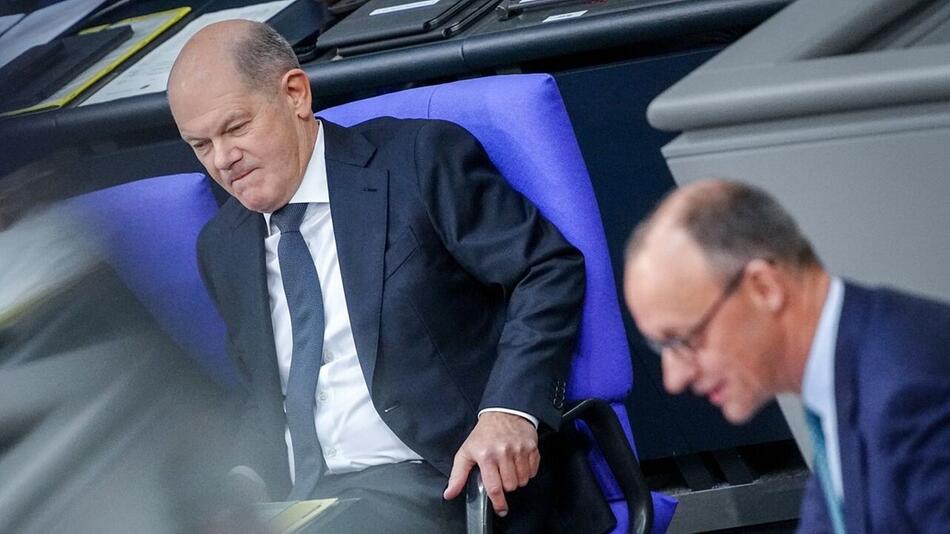 Scholz vs. Merz: Scharfer Schlagabtausch bei letzter Bundestagssitzung