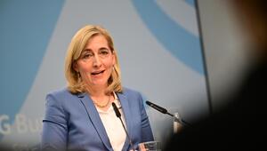 Nina Warken (CDU), Bundesministerin für Gesundheit