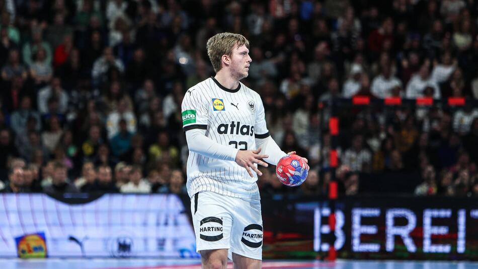 Franz Semper verpasst das erste Spiel der deutschen Handballer bei der WM 2025.