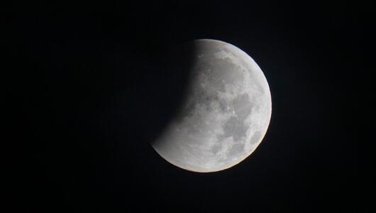 Partielle Mondfinsternis - Bayern