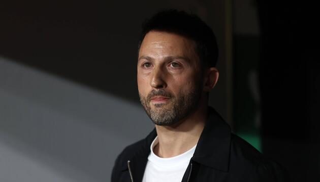 Trainer Domenico Tedesco und Fenerbahce Istanbul gehen künftig getrennte Wege.