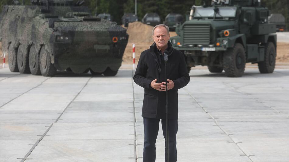 Polens Ministerpräsident Tusk besucht Grenzort