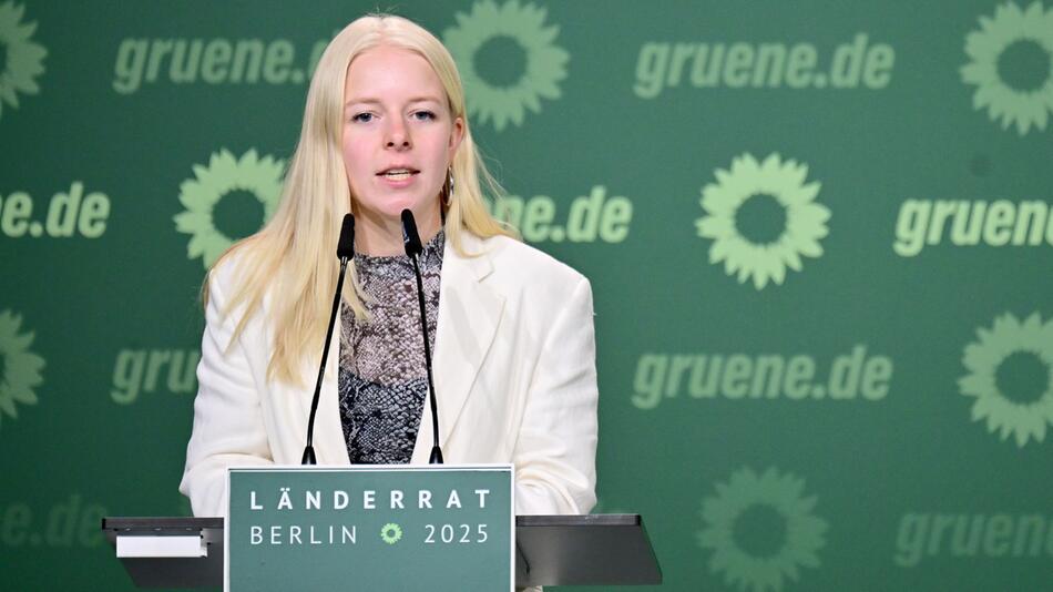 Chefin der Grünen Jugend für "ACAB"-Pulli und Post in der Kritik