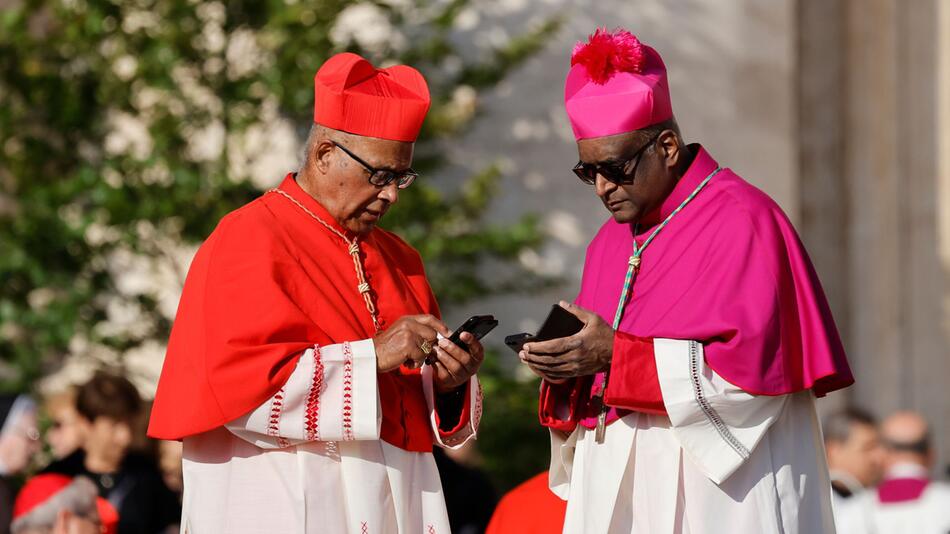 Ernennung von 21 neuen Kardinälen auf dem Petersplatz