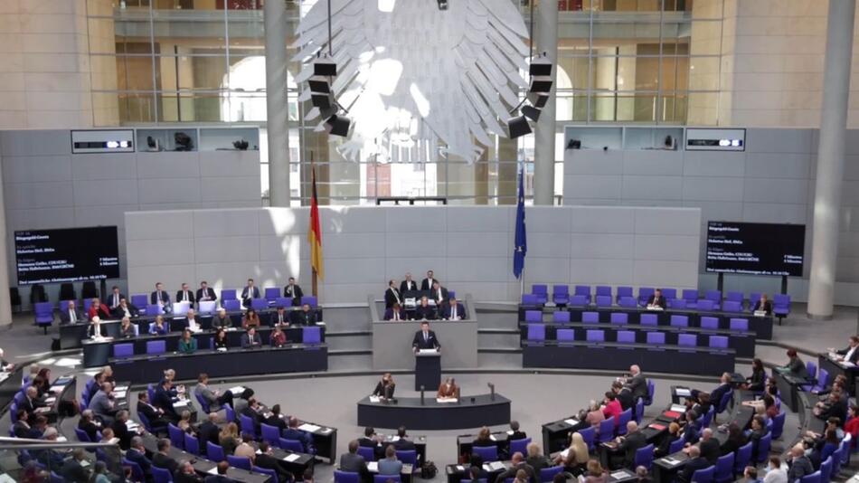 Showdown zu Migration: Votum über Unionspläne im Bundestag