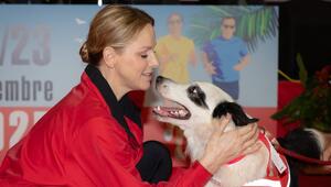 Fürstin Charlène beim Startschuss zu "No Finish Line".