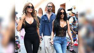 Khloé und Kim Kardashian vor dem Formel-1-Qualifying in Monaco.