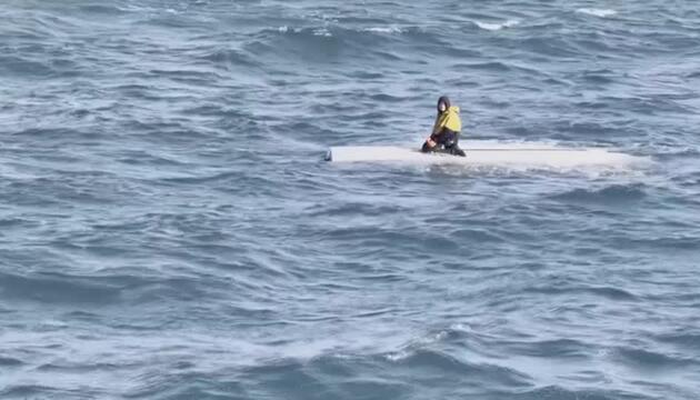 Beringsee: Jugendlicher überlebt zwei Tage auf gekentertem Boot