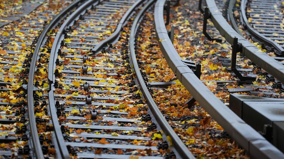 Symbolbild Bahnschienen