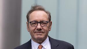 Hat Kevin Spacey bald wieder Grund zu lächeln?