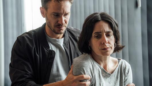 Kommissar Leo Hölzer und Esther Baumann