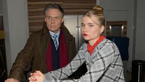 "GZSZ": Für Gerner (l.) sind bei dem Treffen mit Johanna (r.) die Spannungen der Geschwister ...