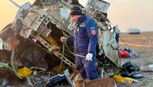 Nach dem Absturz von Passagierflugzeug in Kasachstan