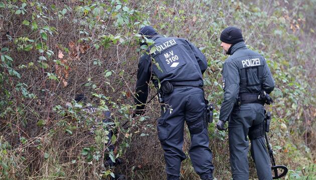 Erneute Spurensuche am Fundort im Fall Fabian