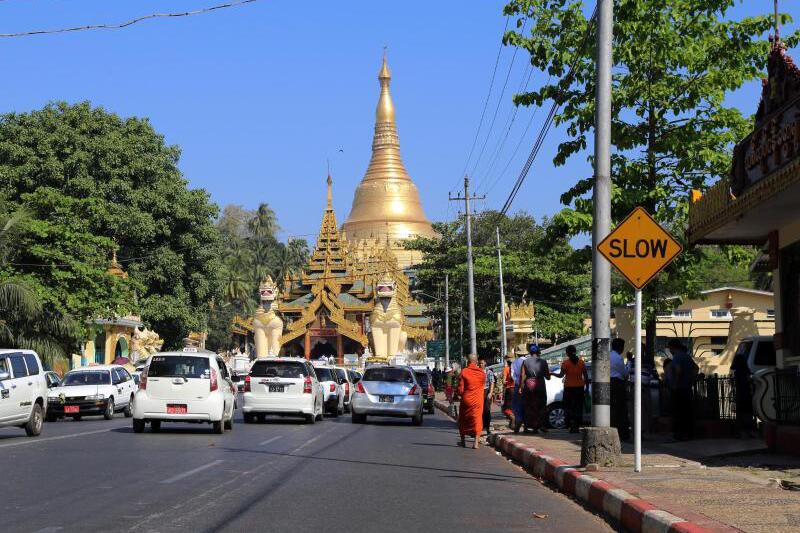 Straße in Rangun