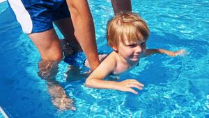 Mehr tödliche Badeunfälle: Schwimmmeister fordern aufmerksamere Eltern