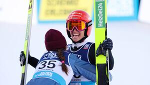 Skispringen: Weltcup Damen