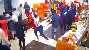 Nicht genug Nachspeise: Indische Hochzeit endet im totalen Chaos