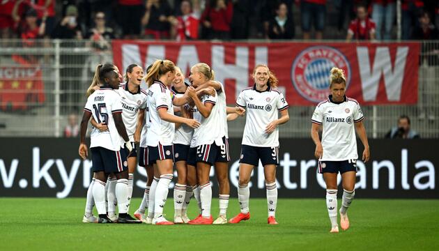 Die Fußballerinnen von Bayern München