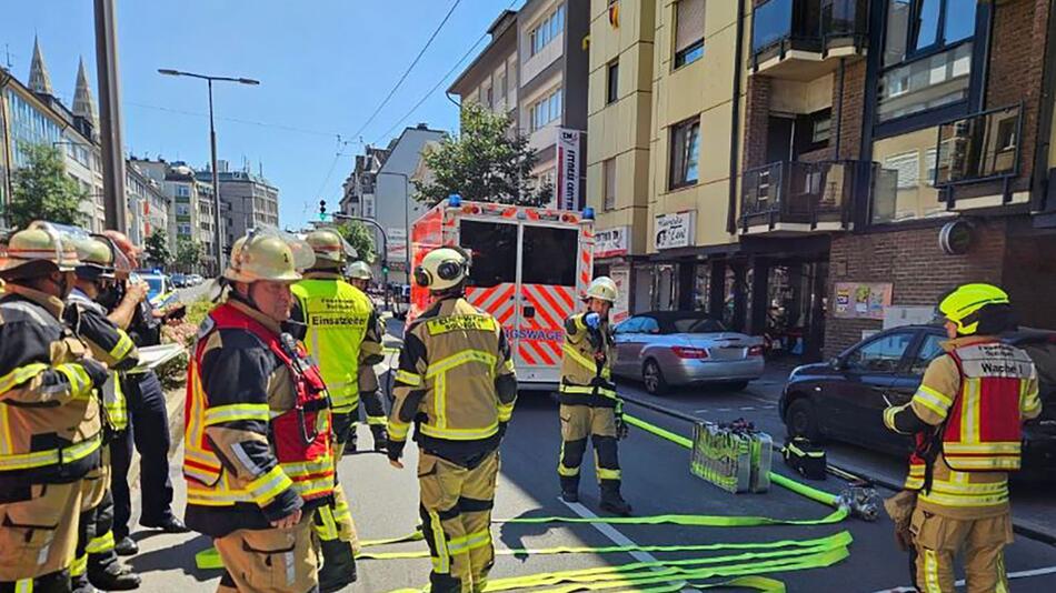 Fünf Verletzte in Solingen nach lautem Knall