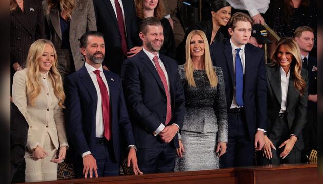 Die Trump-Familie in Washington: (l. n. r.) Tiffany Trump, Donald Trump Jr., Eric Trump, Ivanka ...