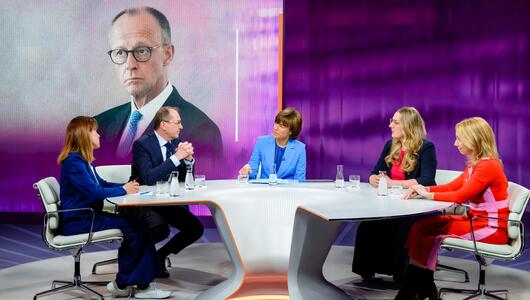 Maybrit Illner am 8. Mai