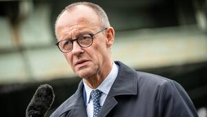 Foto des Bundeskanzlers Friedrich Merz bei Antrittsbesuch in Brandenburg