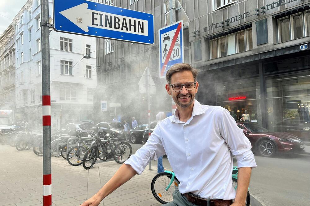 Der Chefstratege: Martin Blum ist Radverkehrsbeauftragter in Wien. Hier pausiert der 48-Jährige ...