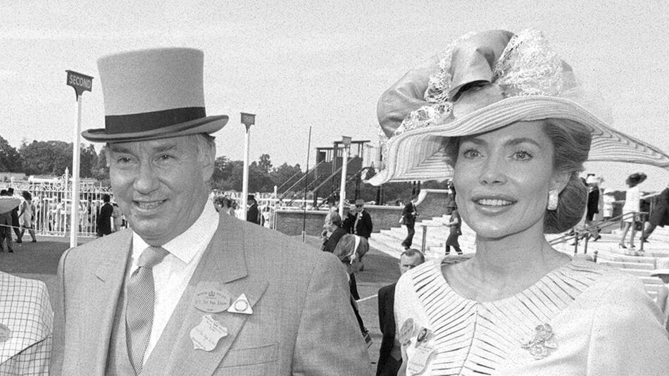 Aga Khan und Begum 1999 bei einem Royal Ascot Pferderennen.