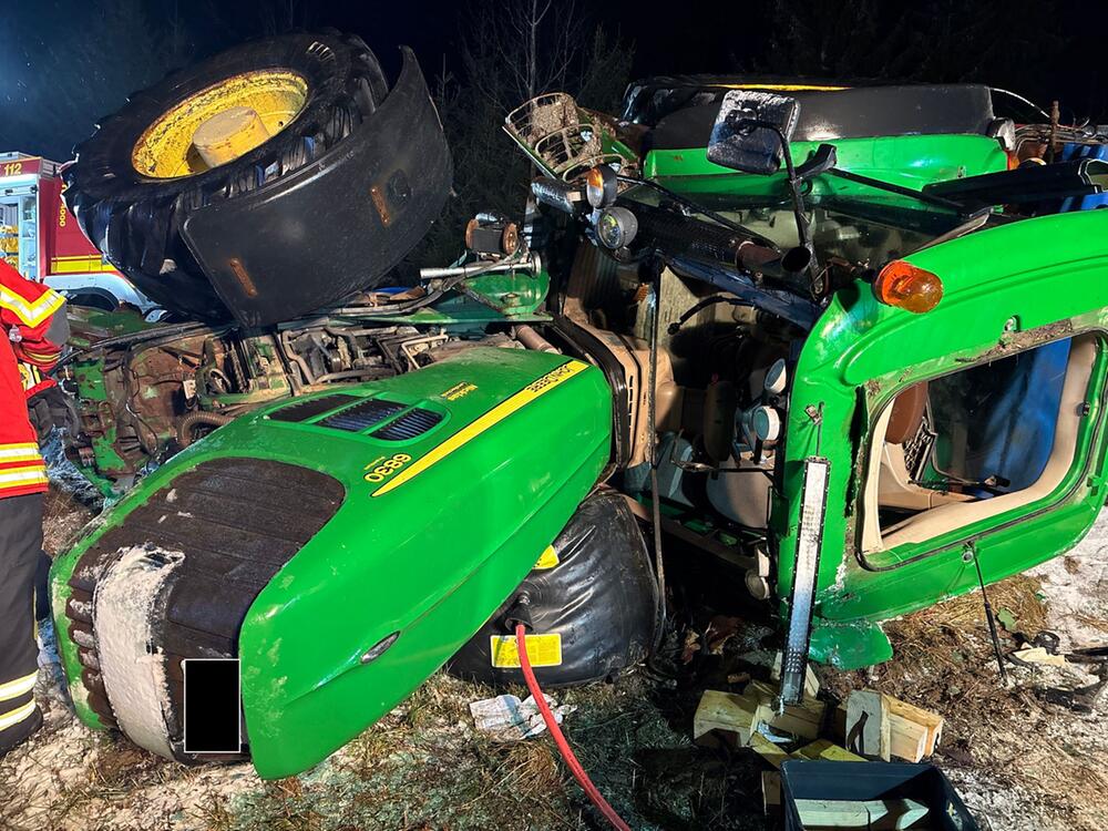 Tödlicher Verkehrsunfall mit Traktor