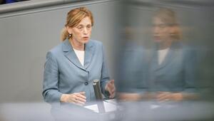 Bundesfamilienministerin Karin Prien (CDU) 