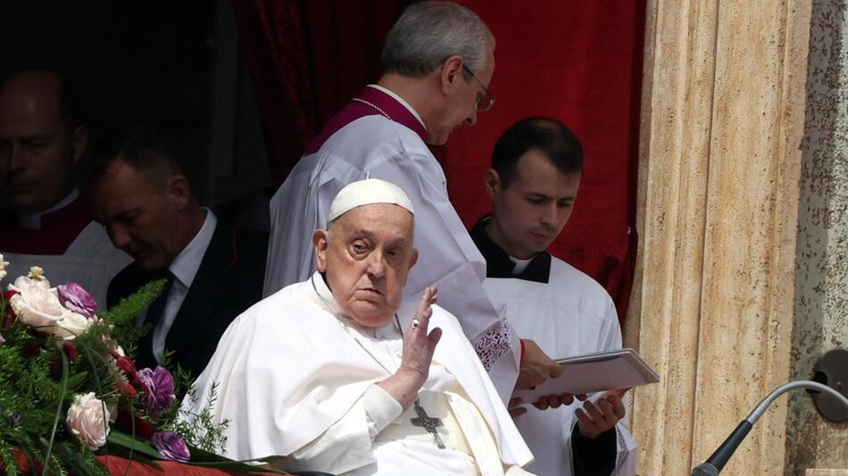 Papst Franziskus während der Ostermesse am 20. April.