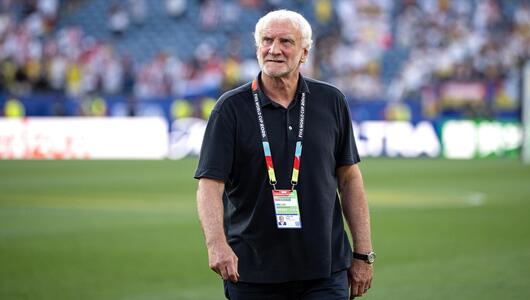 Rudi Völler bleibt Sportdirektor des DFB.