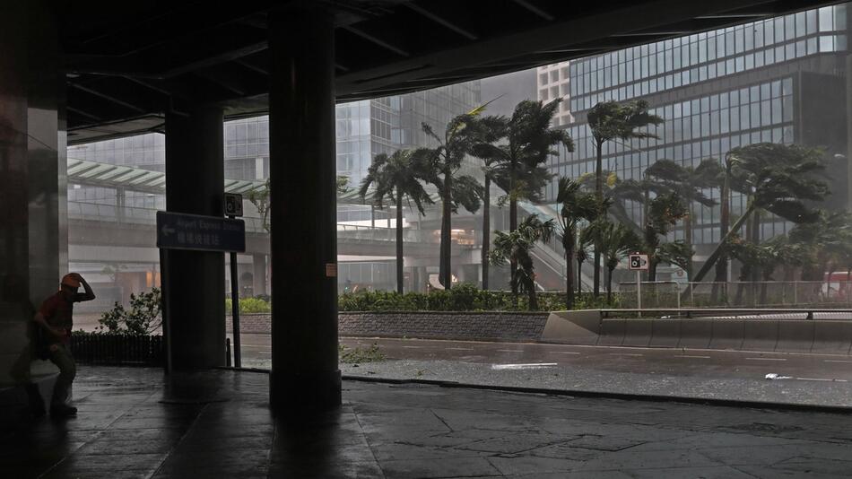 Taifun «Mangkhut» - Hongkong