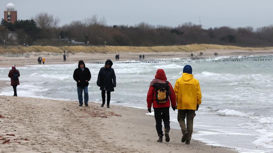 Graues Regenwetter im Norden